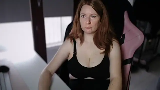 Exotic-Desire online show from December 18, 8:41 am