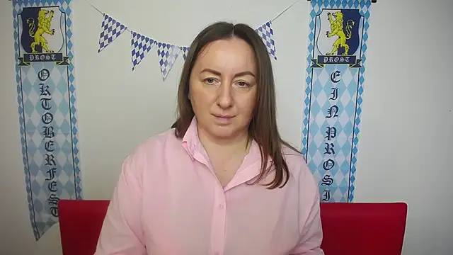 Snapshot of Abby_Taylorr chatting on October 2, 6:29 am Abby Taylorr online show from October 2, 6:29 am