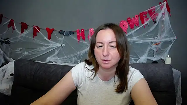 Snapshot of Abby_Taylorr chatting on October 21, 12:20 pm Abby Taylorr online show from October 21, 12:20 pm