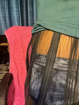 Indian-Squirt online show from August 2, 4:37 am