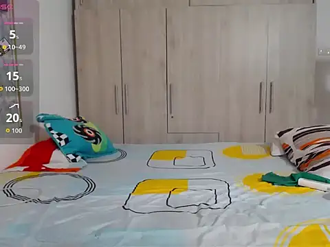 agatfox online show from December 13, 9:32 pm