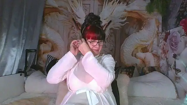 NightOrhideya online show from February 16, 10:59 am