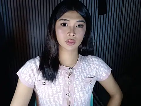 Maria-Moore online show from October 5, 3:39 pm