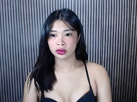 Maria-Moore online show from November 18, 4:46 am