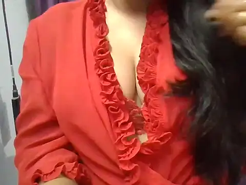 Shikha39 online show from March 18, 6:57 pm