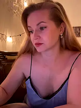 Lady  Maria online show from October 14, 4:53 pm