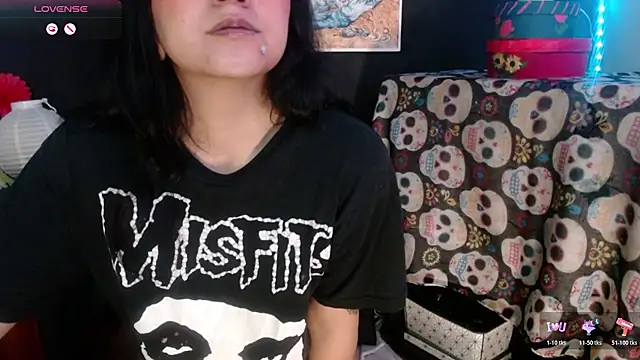 AbsentaVert online show from November 26, 12:17 pm