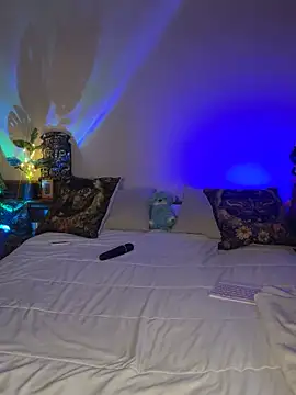 Cinamoonn online show from October 13, 8:11 pm