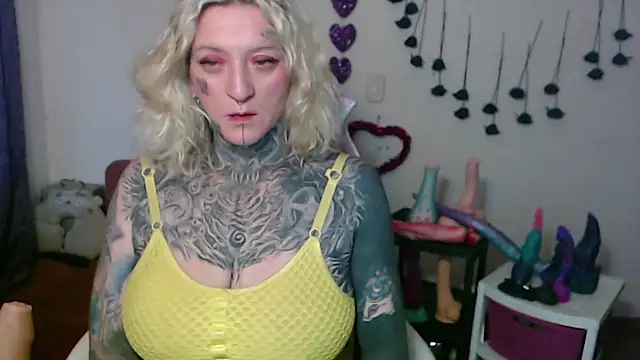 SLOPPYTITSS online show from February 17, 11:20 am