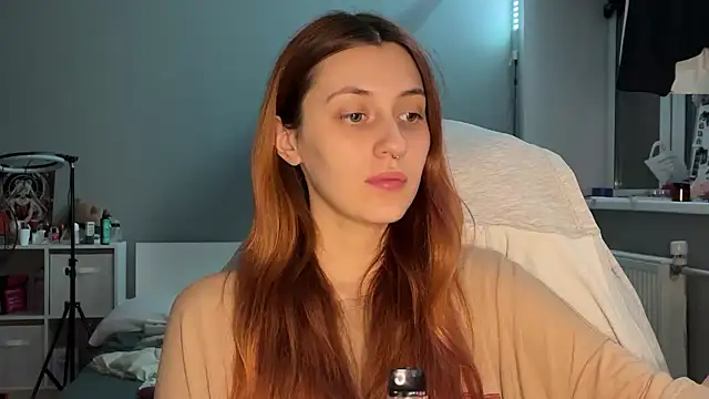 Uniarten online show from September 14, 7:34 pm