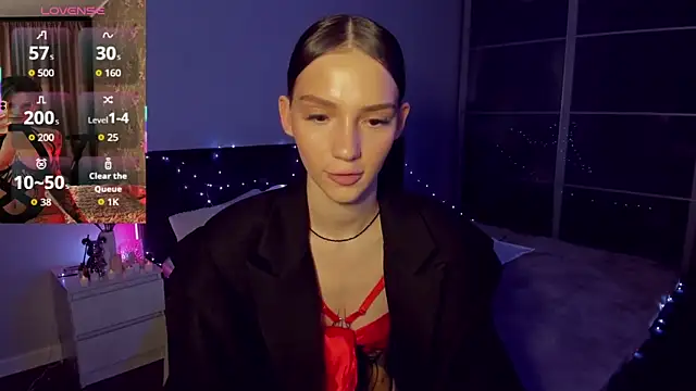 SophieCatty online show from February 11, 10:55 pm