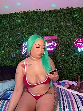 ThickAssRena online show from February 5, 8:17 am