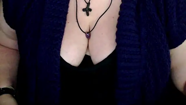 mayasmith online show from April 1, 2:14 pm