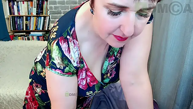 Rainbow lady online show from December 21, 6:17 am