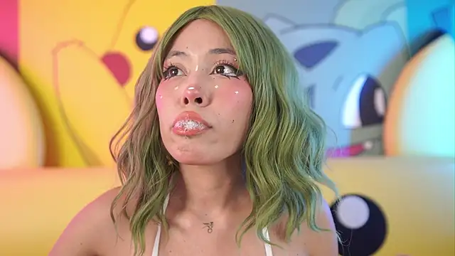 miss  maria online show from April 7, 6:10 pm