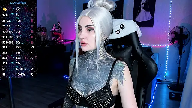 RachelQueen  online show from February 19, 10:26 am