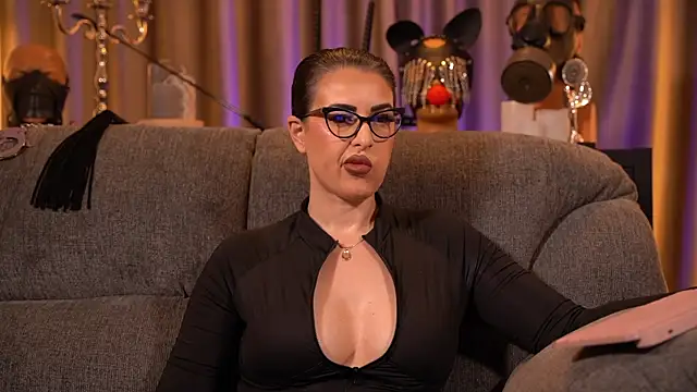 kelly kent online show from December 19, 1:21 am