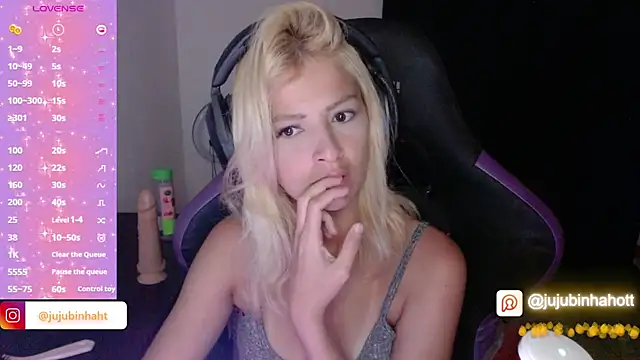 jujubinhahot online show from November 8, 7:24 am