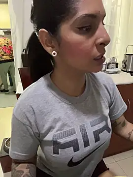 charlotte stevenss  online show from November 24, 3:47 pm