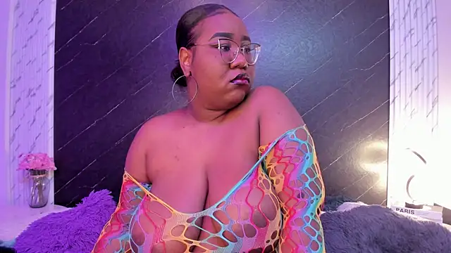 Darnellqueen online show from November 26, 3:51 am