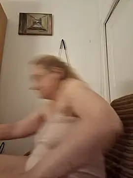 Snapshot of She-devilx chatting on September 23, 10:19 pm She-devilx online show from September 23, 10:19 pm