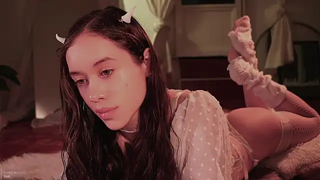  Avriles  online show from February 9, 1:08 am