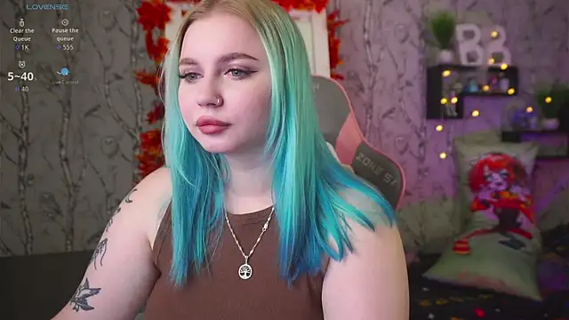 Moon Valkyrie online show from October 1, 9:58 am