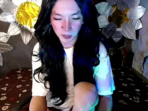 Rhianna wilson online show from July 26, 10:56 am
