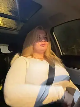 OdriOlsens online show from November 28, 2:31 pm