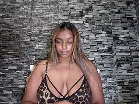 Xindias fantasyX online show from April 6, 5:58 pm