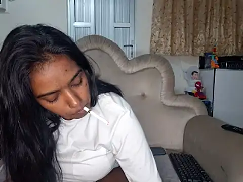 Xindias fantasyX online show from June 16, 10:00 pm