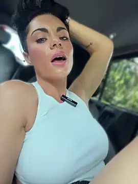 LukeLouHarvey online show from April 10, 6:30 am