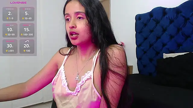 Lili666  online show from October 31, 3:19 am