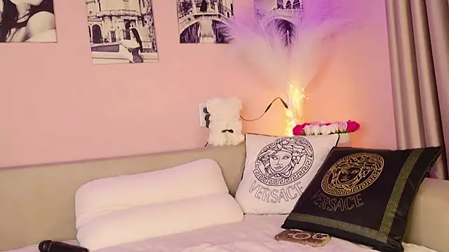 NaomiBlack35 online show from September 10, 7:25 pm