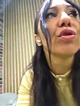 LeticiaWoods online show from November 24, 9:00 am