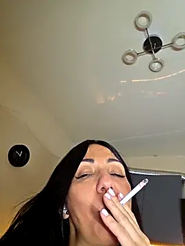 LeticiaWoods online show from February 18, 8:46 am