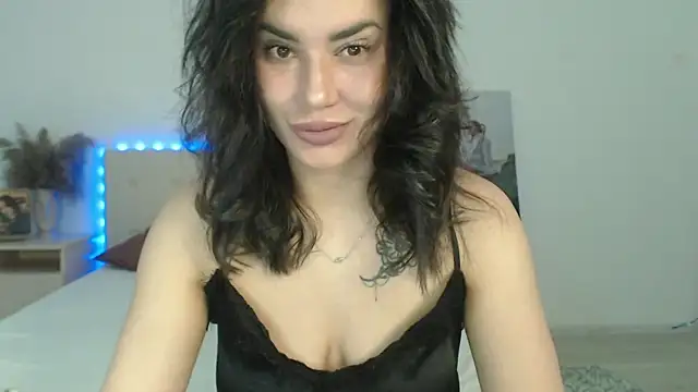 RoxannePure online show from April 1, 4:02 am