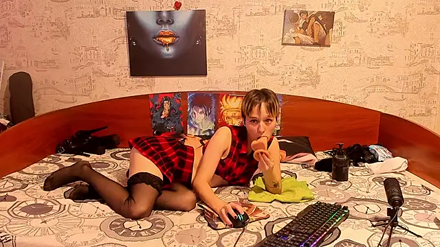 KagamiTayga online show from October 7, 9:03 am