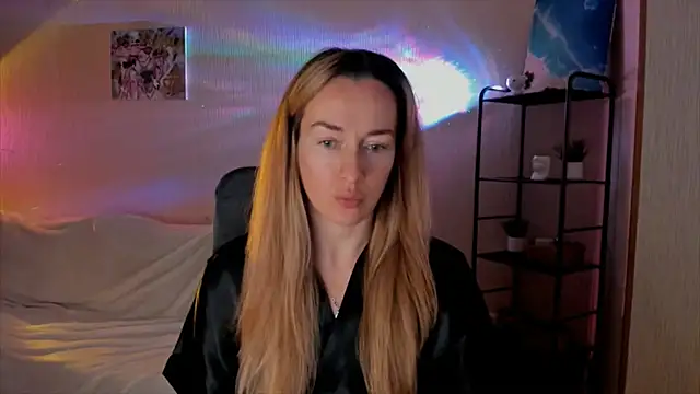 RebeccaMartinez online show from November 17, 10:38 am