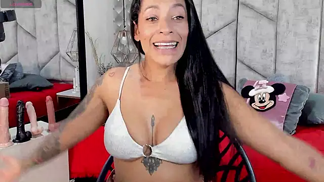 NiicolleMiller online show from November 22, 5:26 pm