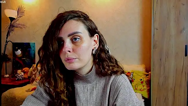 mia grantes online show from November 8, 4:01 pm