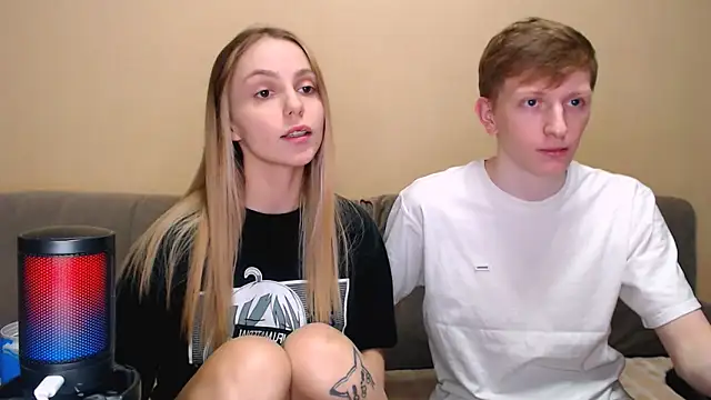 juliaanddima online show from February 24, 11:03 pm