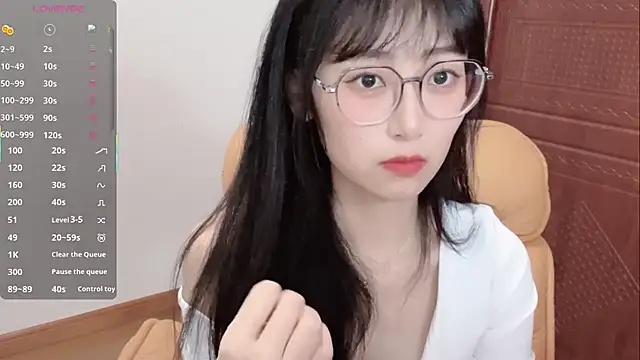 4uoki online show from June 27, 3:07 pm