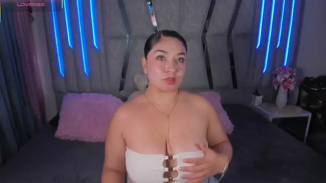 scarlet miller1 online show from May 14, 10:26 pm