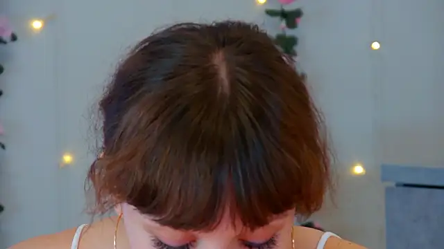 ElisabethDavis online show from April 15, 3:23 pm