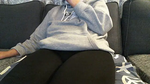 mysteriouscouple001 online show from March 19, 7:51 pm