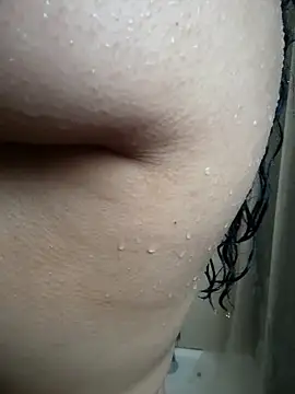 kimmiakiss22 online show from January 31, 9:13 pm