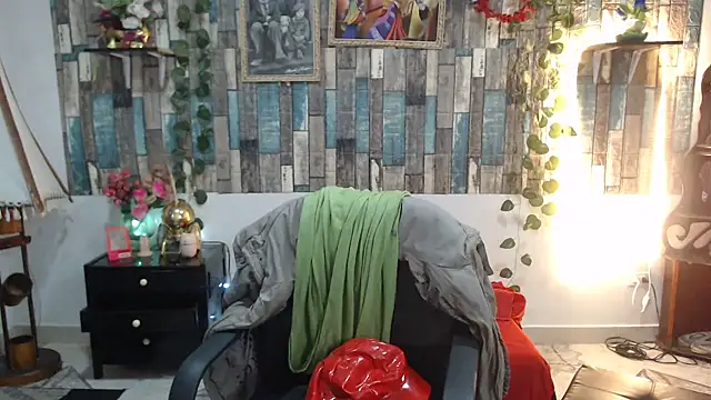 KarimaSarabe online show from September 29, 9:09 pm