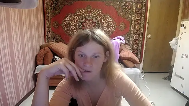 Kathlyn  Heath online show from October 17, 7:28 pm