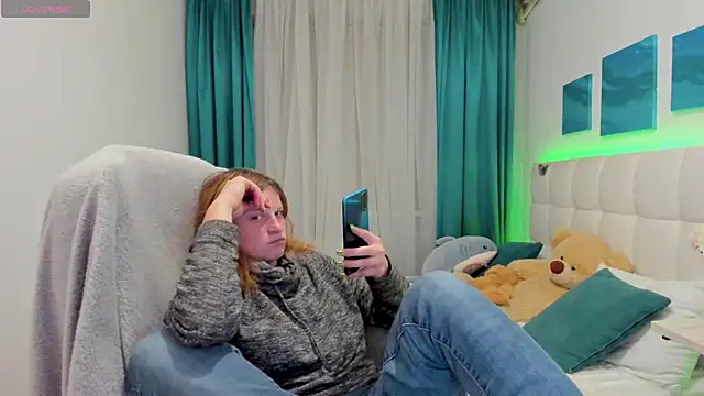 Kathlyn  Heath online show from November 7, 7:08 pm